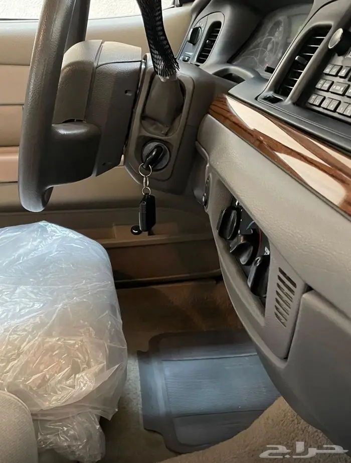 كراون فكتوريا 2009 مخزن لأهل الصنف 21