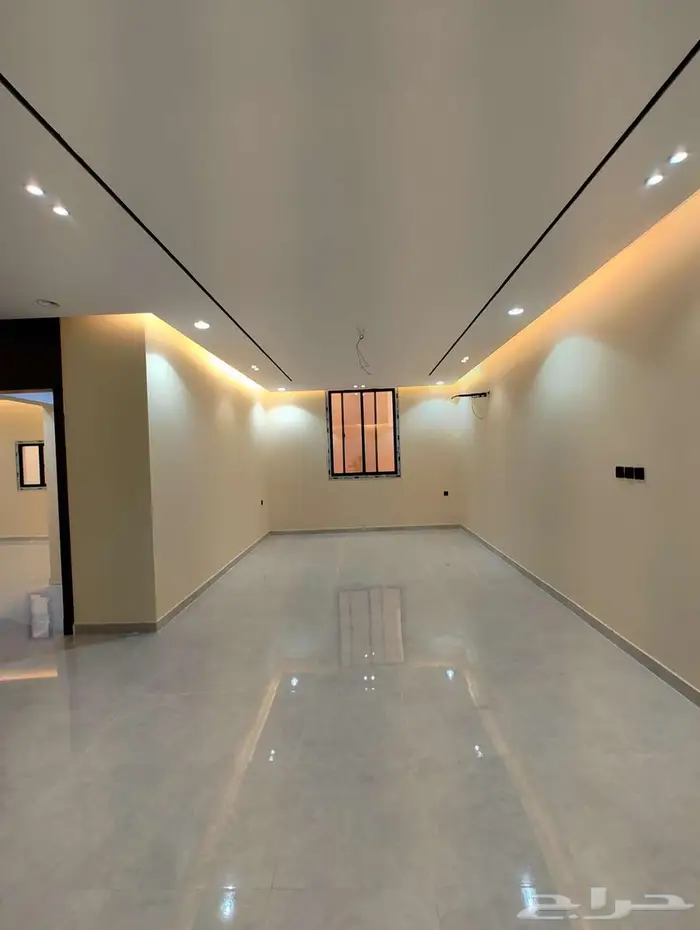فيلا فاخرة للبيع بحى الصالحيه 12