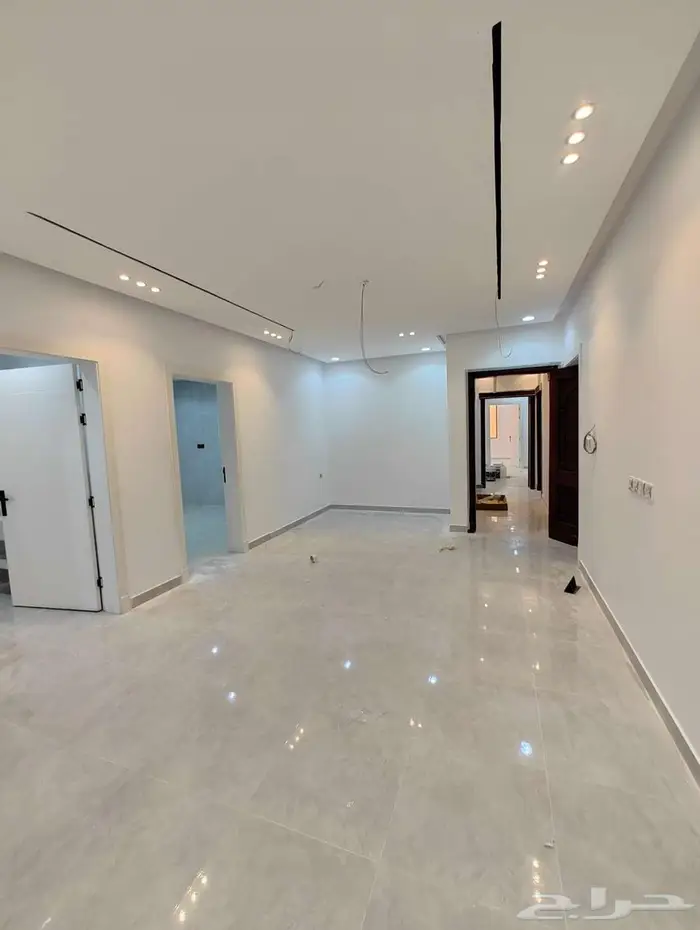 فيلا فاخرة للبيع بحى الصالحيه 22