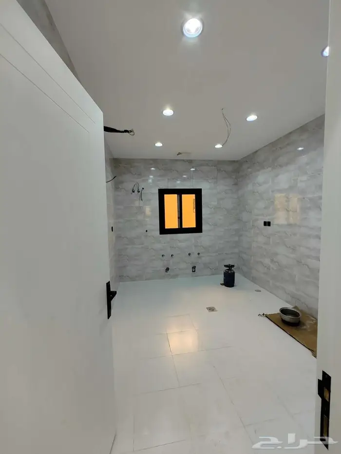 فيلا فاخرة للبيع بحى الصالحيه 17