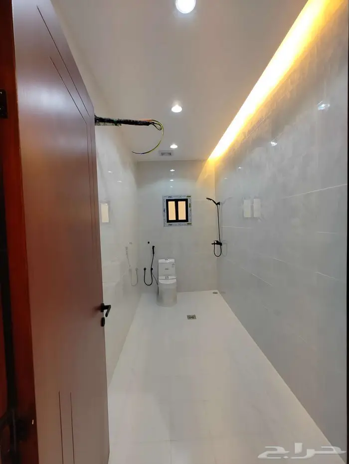 فيلا فاخرة للبيع بحى الصالحيه 15