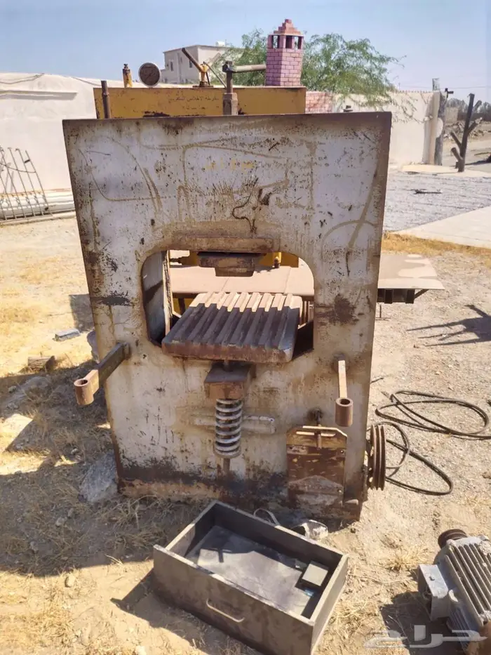 مكاين بلاط اسمنتي 0