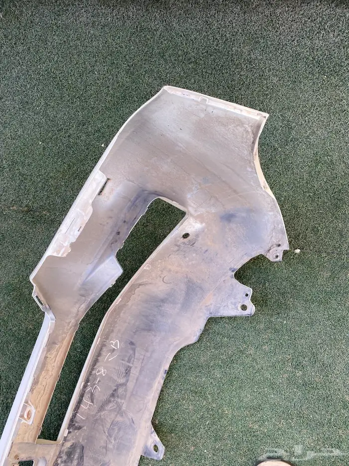 صدام لاندكروزر من 2016 وطالع 2