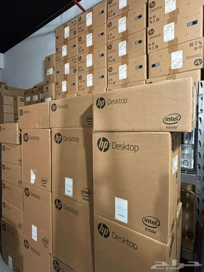 كمبيوتر مكتبي و شاشات اتش بي مخزنة 0