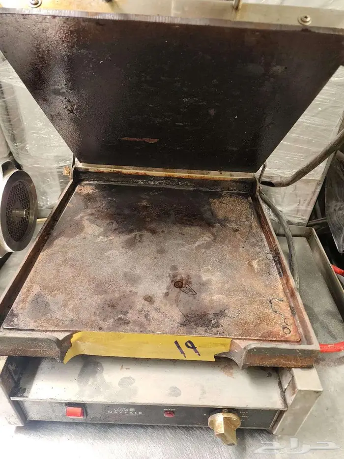 فرصة لا تعوض جميع ما يختص بالشاورما موجود لدينا 1