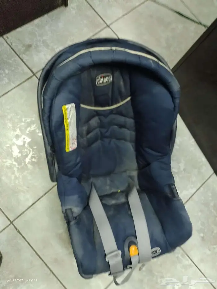 مقعد سيارة أطفال ماركة Chicco 3