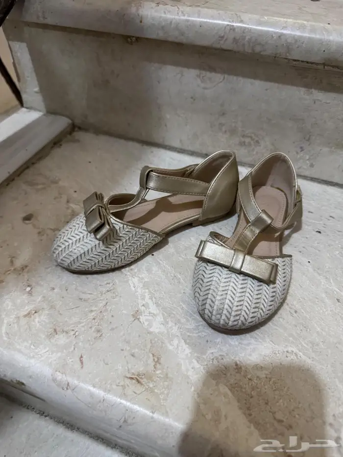 احذيه وأغراض 10