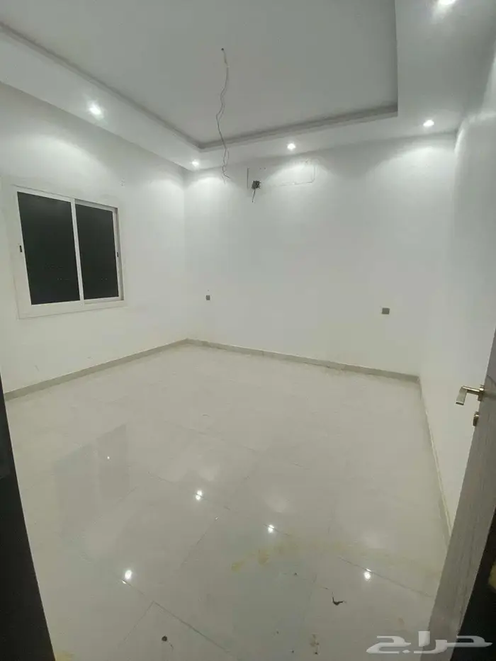 دور للايجار بحي الرحمانية 4