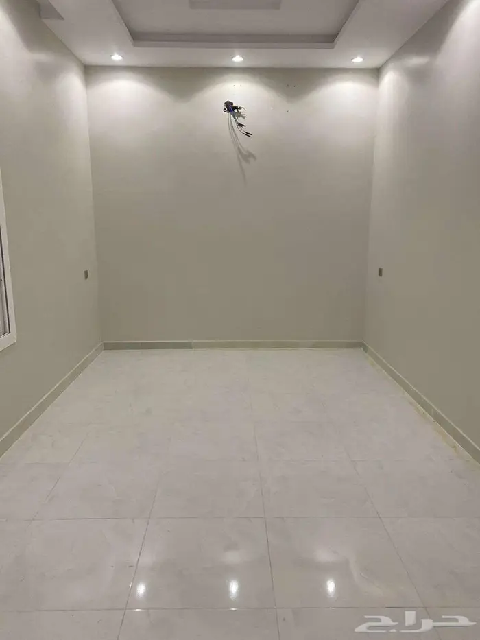 دور للايجار بحي الرحمانية 9