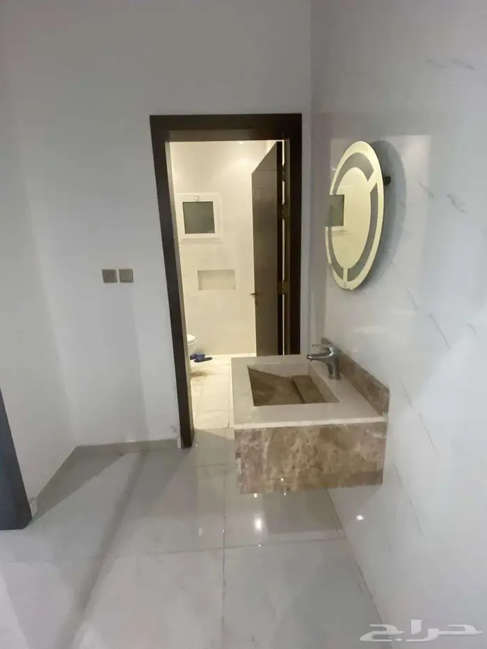 دور للايجار بحي الرحمانية 8