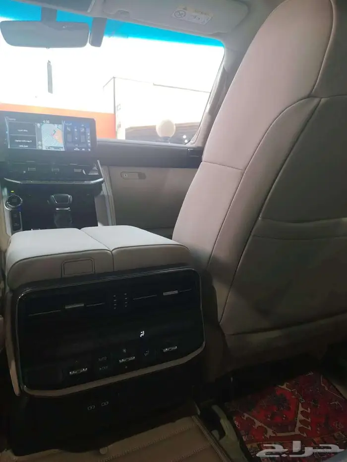 تويوتا لاند كروزر VXR 2023 12