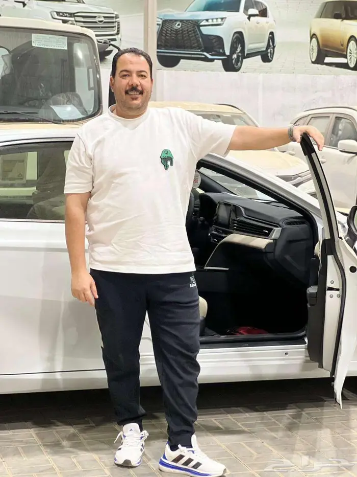 كامري E بلس هايبرد 2025 اقل سعر كاش واقساط 21