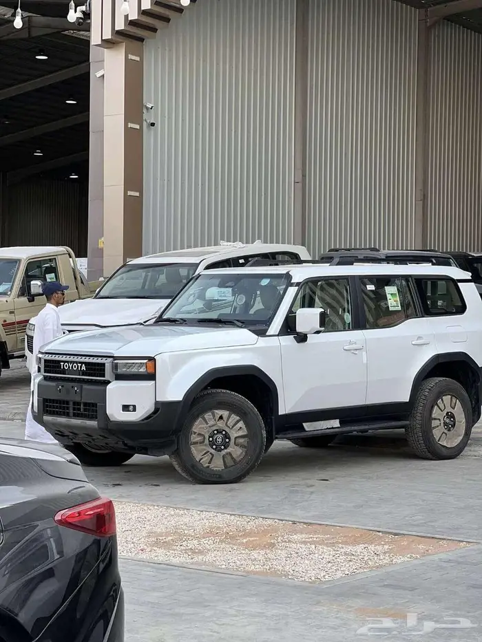 برادو 2025 بالنقد والتقسيط جميع البنوك 1