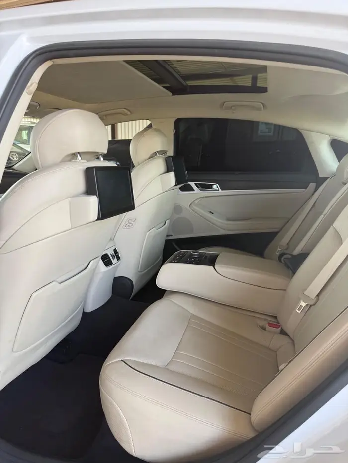 جنسيس رويال 2017 مالك اول 9