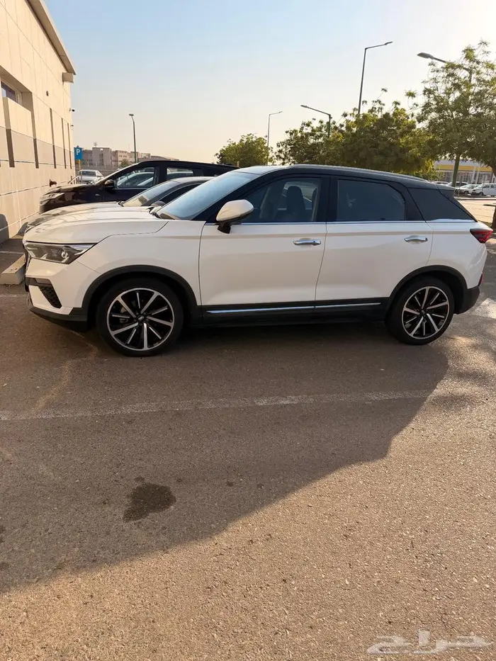 بيع سيارة Faw T77 10