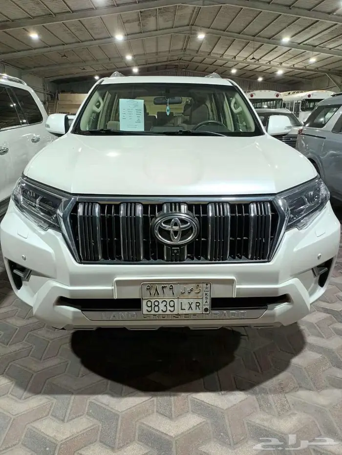 تويوتا برادو بنزين 6 سلندر TXL موديل 2023 0