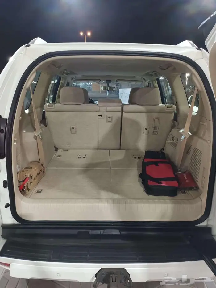 تويوتا برادو بنزين 6 سلندر TXL موديل 2023 11