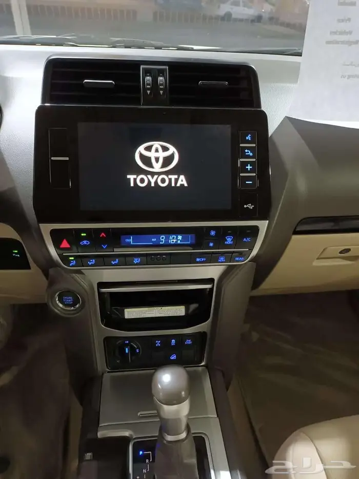 تويوتا برادو بنزين 6 سلندر TXL موديل 2023 15