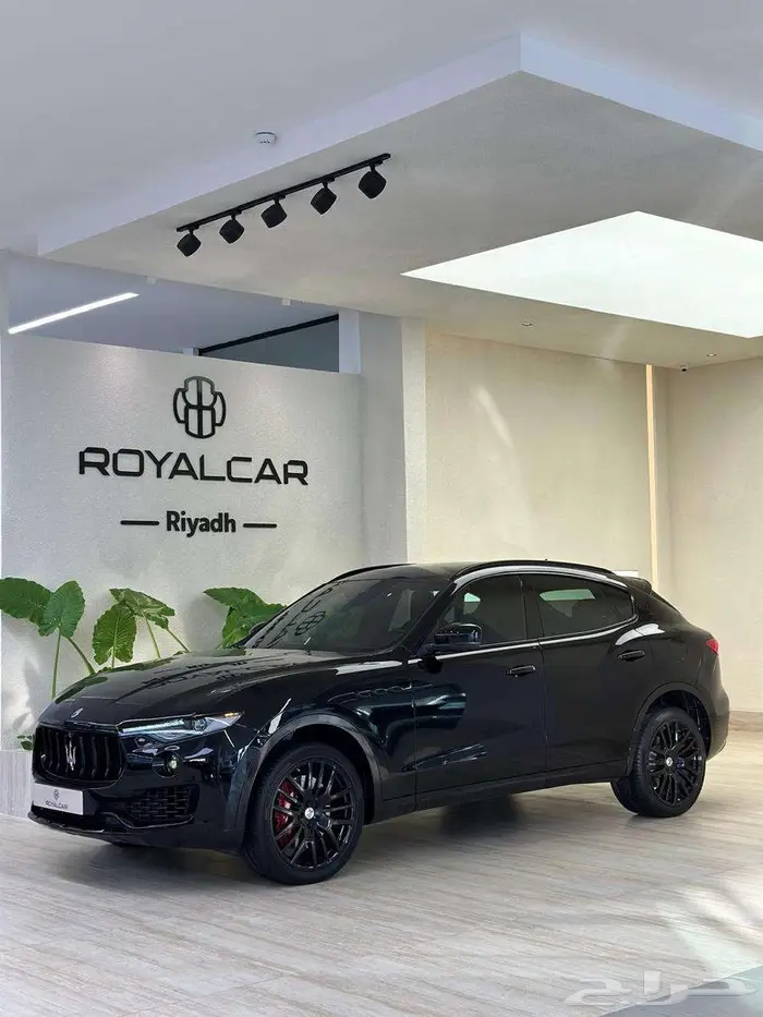 مازيراتي ليفانتي Q4S موديل 2018 1