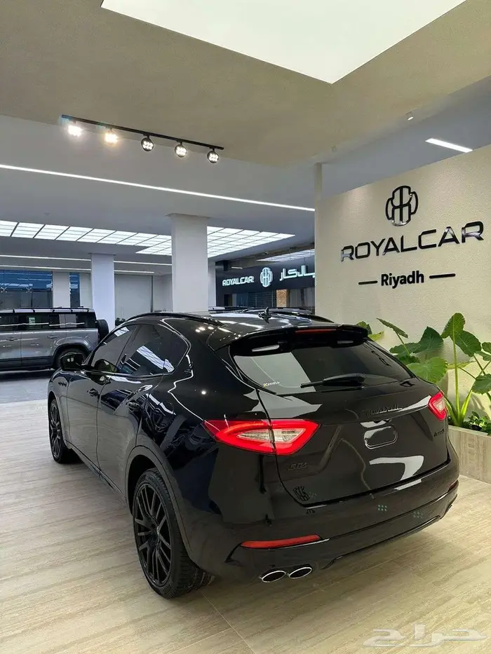 مازيراتي ليفانتي Q4S موديل 2018 2