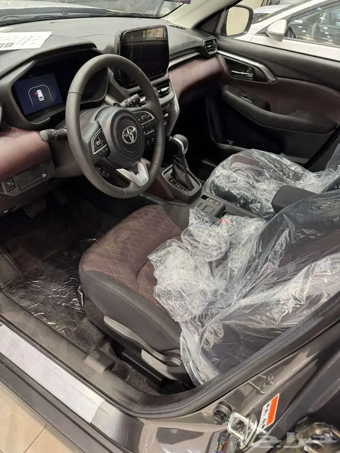 تويوتا اوربان كروزر م 2026 جميع الفئات متاحه - سعودي 4