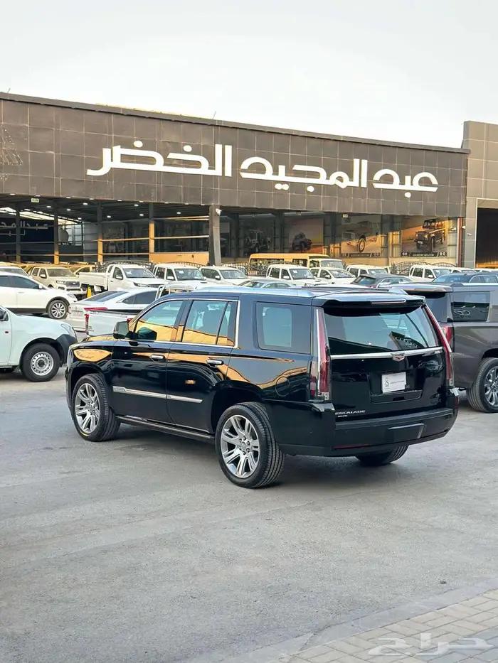 كاديلاك اسكاليد 2019 فل كامل تم البيع 4