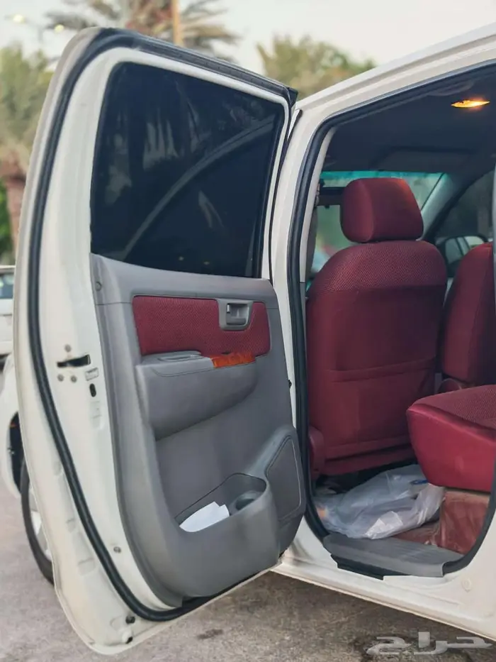 تويوتا هايلكس 2010 جلكس نظيف 35