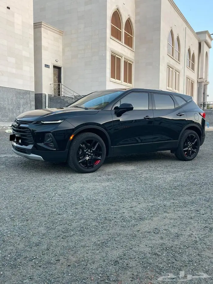 بليزر 2022 4 سلندر بلاك اديشن اخو الجديد 1