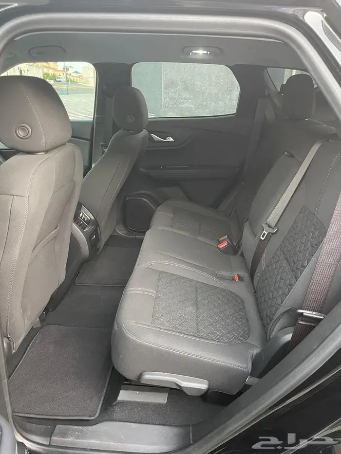 بليزر 2022 4 سلندر بلاك اديشن اخو الجديد 12