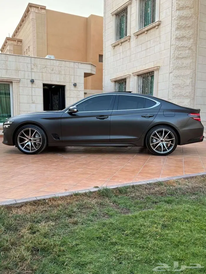جينسس G70 2024 (23 km) Sport 2