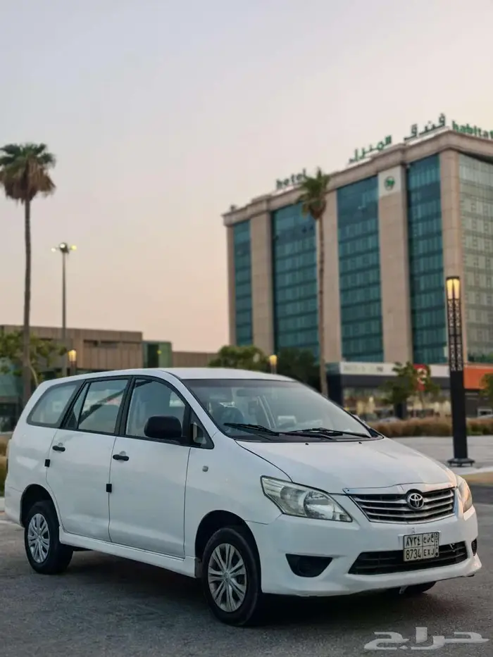 تويوتا انوفا 2014 توماتيك ممشى قليل 0