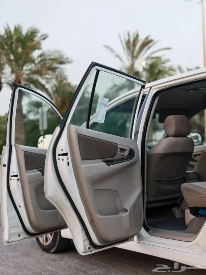 تويوتا انوفا 2014 توماتيك ممشى قليل 22