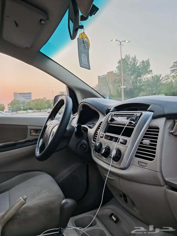 تويوتا انوفا 2014 توماتيك ممشى قليل 34