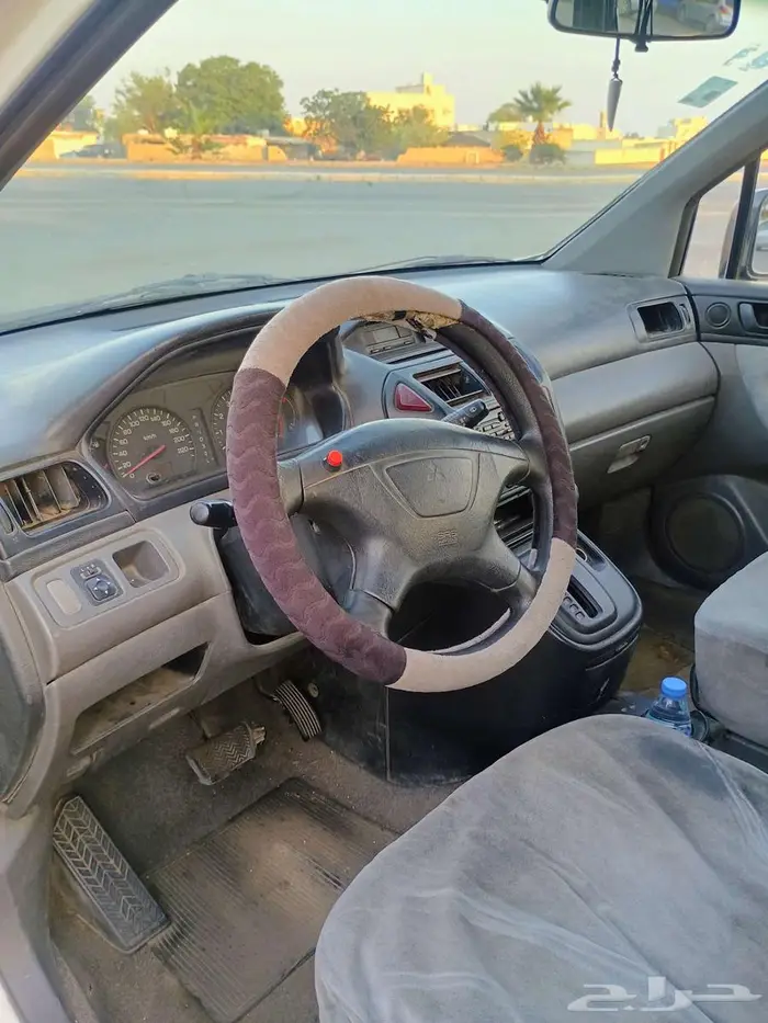 ميتسوبيشي سبيس واجن 2004 7