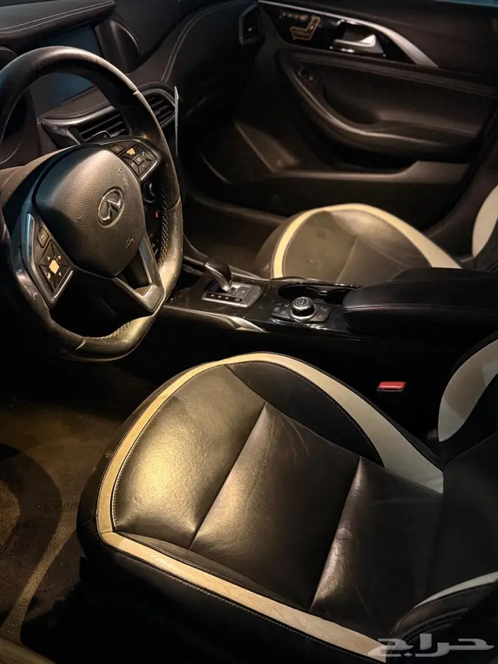 إنفينيتي Q30 7