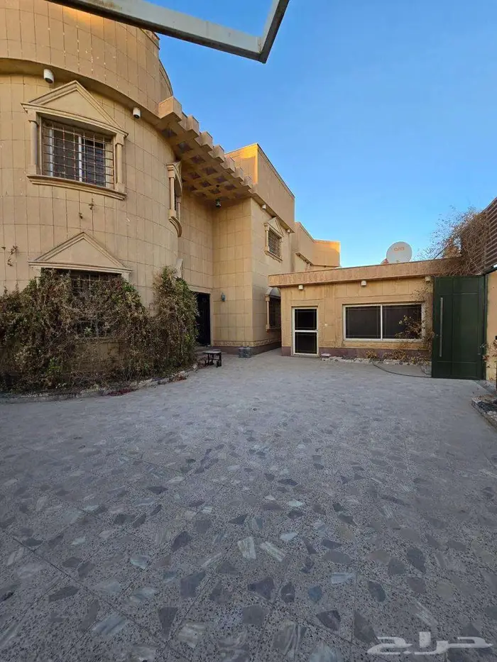 فلة فاخرة بإشبيليا 7