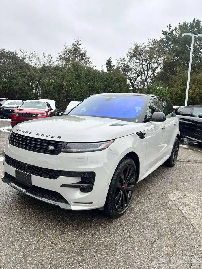 2025 رنج سبورت P400 داينمك ب 369 1