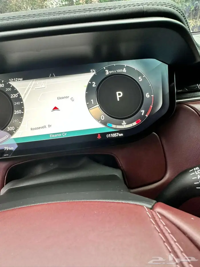 2025 رنج سبورت P400 داينمك ب 369 8