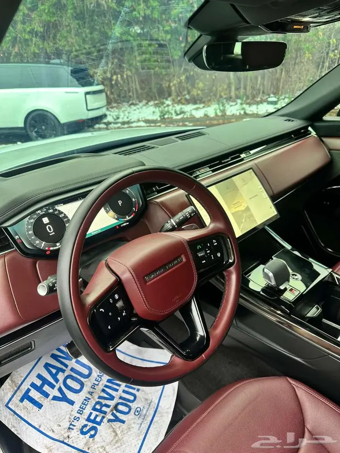 2025 رنج سبورت P400 داينمك ب 369 10