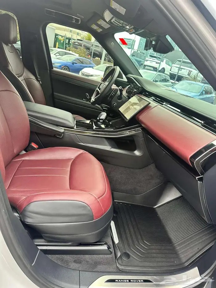 2025 رنج سبورت P400 داينمك ب 369 14