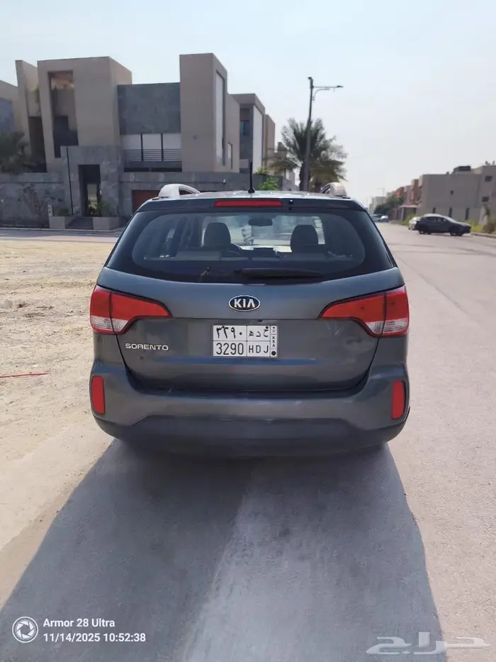 كيا سيرينتو 2014 9