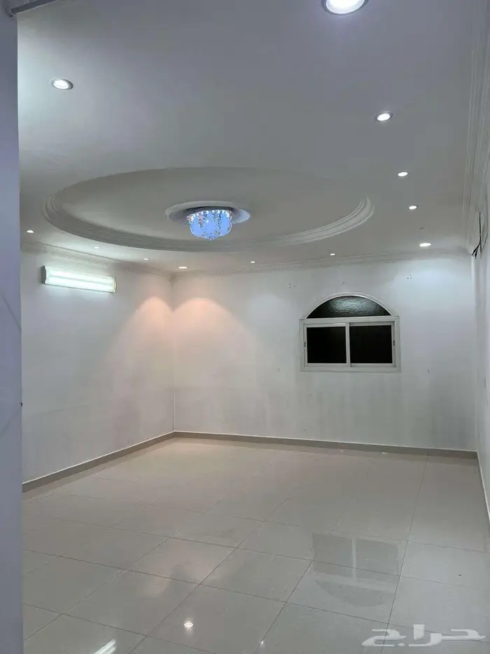 شقة للإيجار حي النظيم 2300 ريال شهري 5