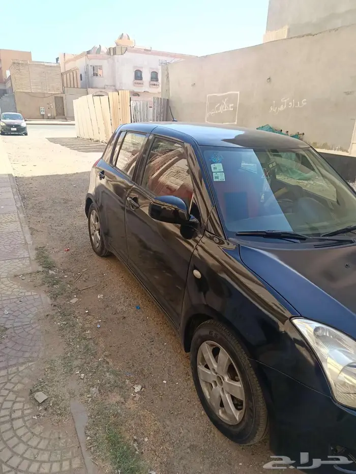 سوزوكى سويفت 2011 0