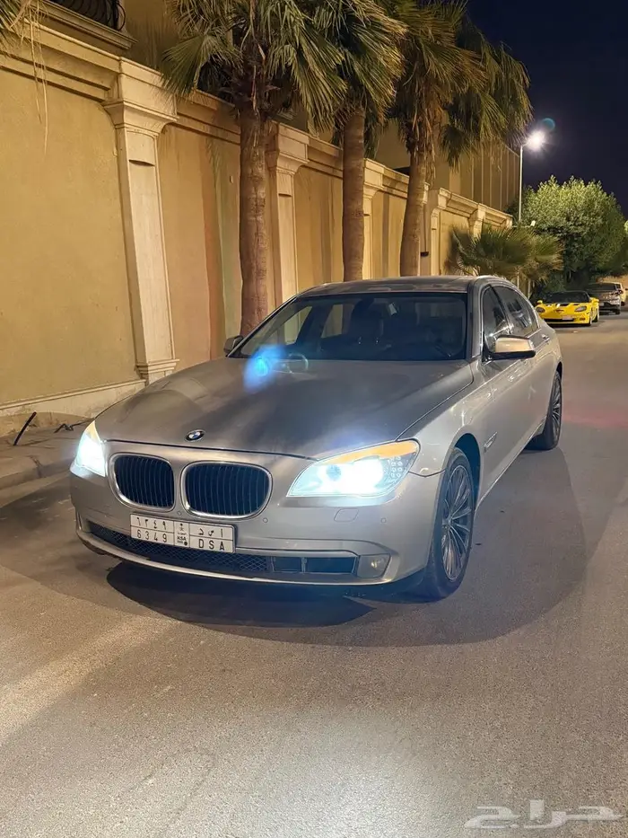 بي ام دبليو 730 2010 0