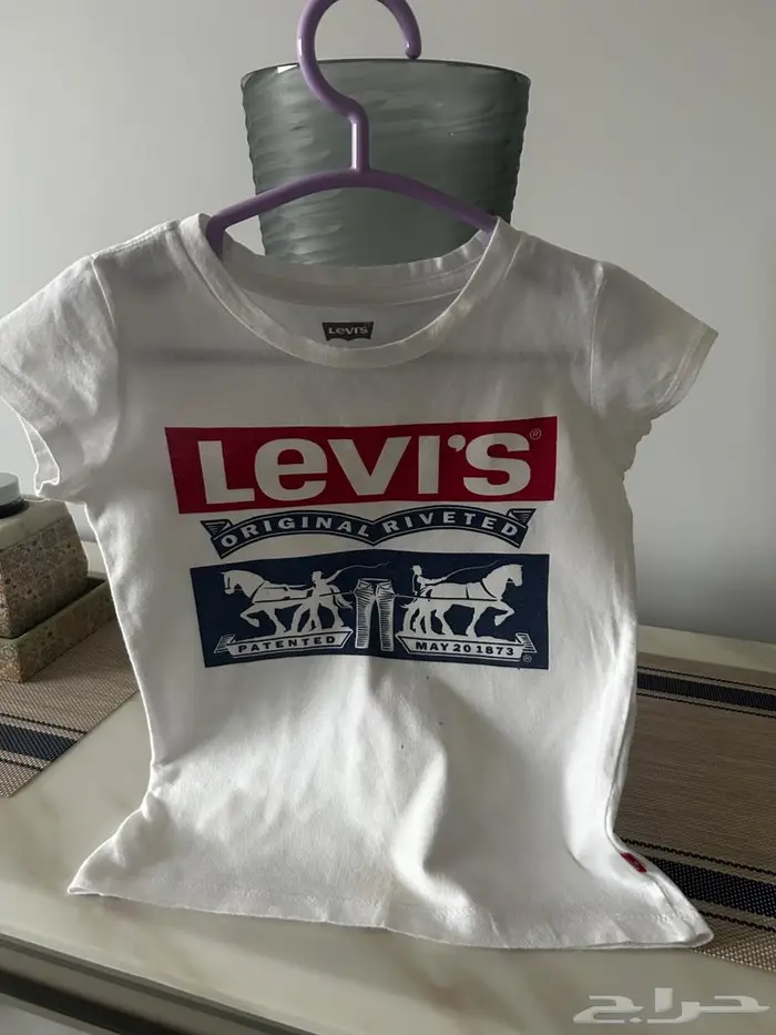 تنوره وتيشيرت اطفال من Nik nik و Levi s 2