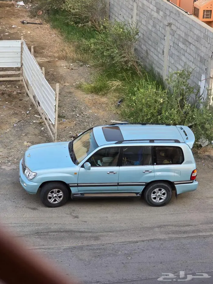 جيب لاندكروزر 2006 فل كامل 0