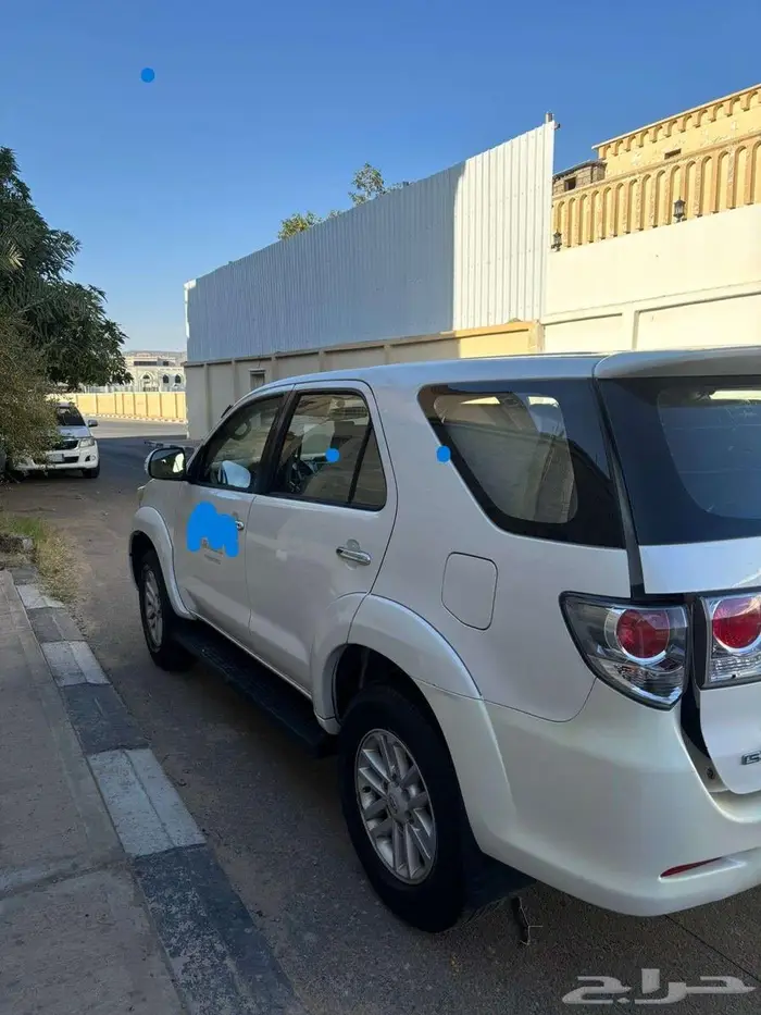 سيارة فورتشنر 2015 7