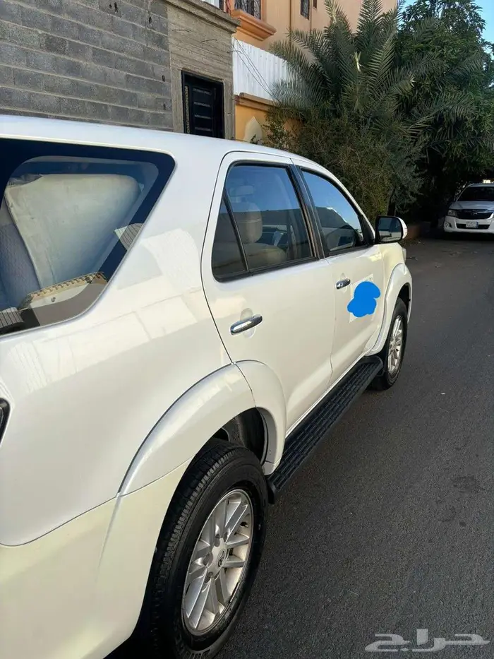 سيارة فورتشنر 2015 6