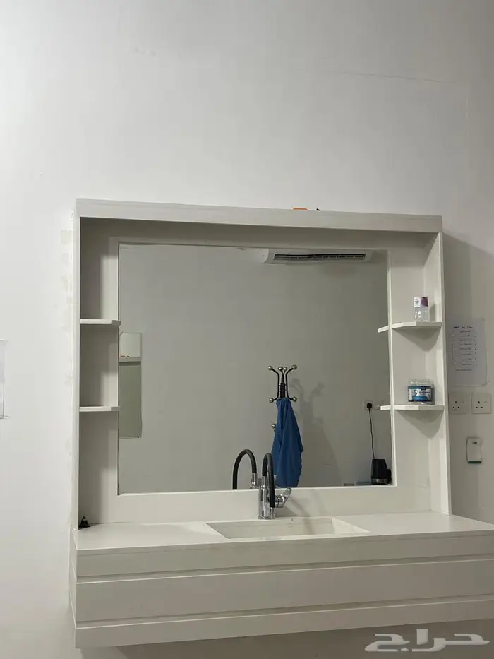 للبيع اثاث 0