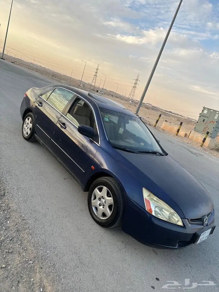 هوندا اكورد 2004 كحلي 15